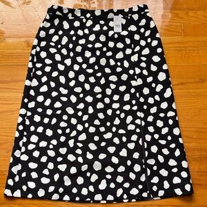 NWT Ann Taylor Black and White Patterned A-Line Skirt